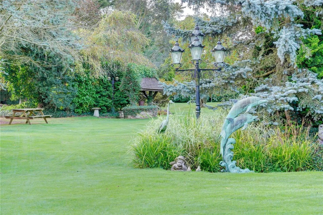 Wyndham House, Yew Tree Lane, Fairfield, Bromsgrove, Worcestershire, B61 9LT, photo 23