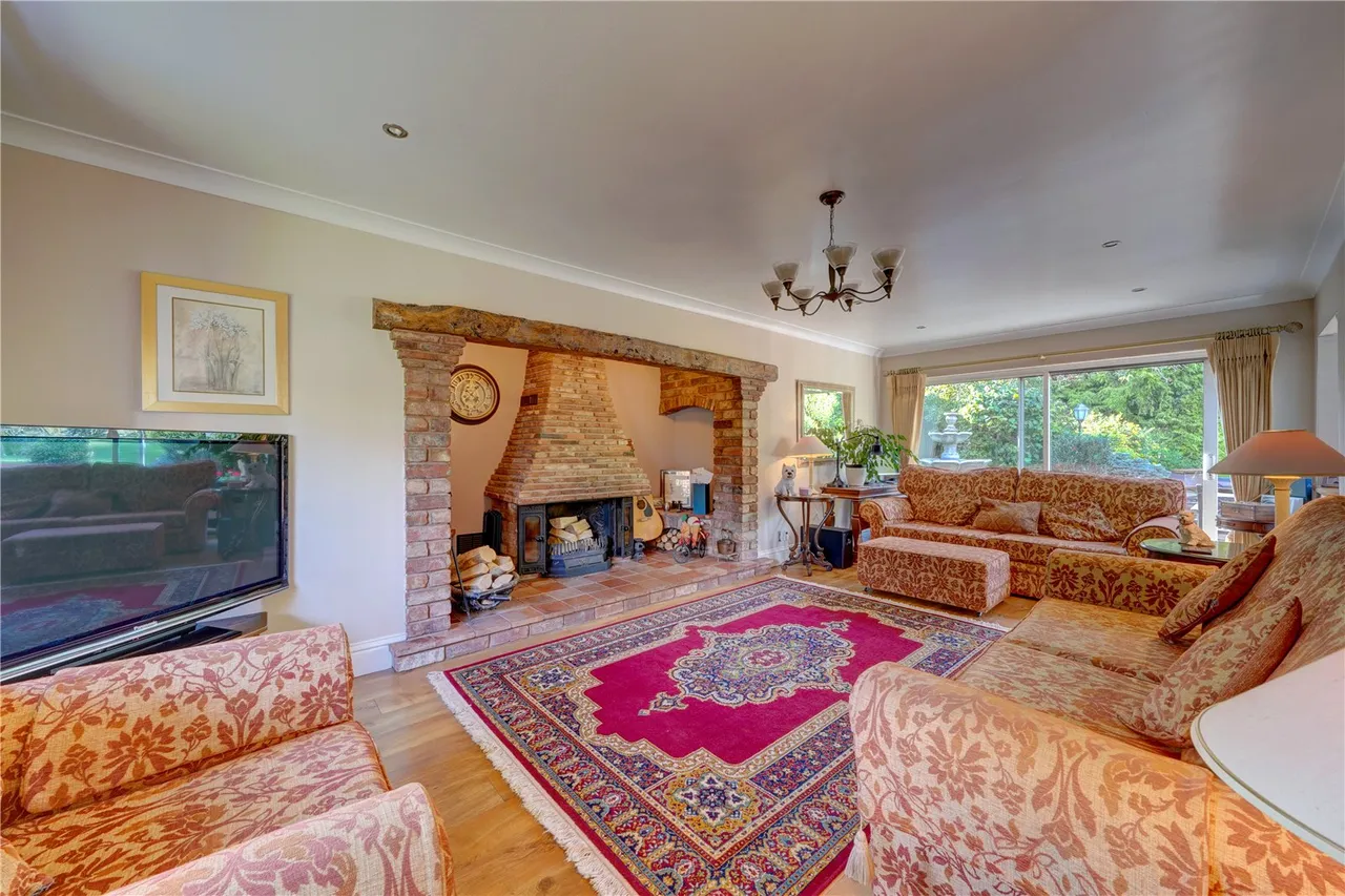 Wyndham House, Yew Tree Lane, Fairfield, Bromsgrove, Worcestershire, B61 9LT, photo 6