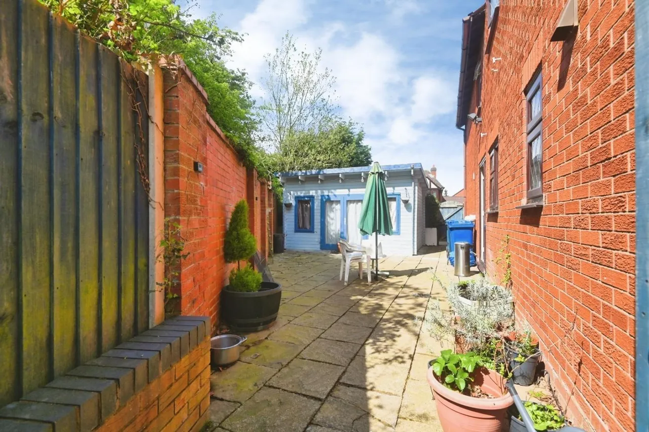 Gleneagles, Tamworth, B77, photo 24