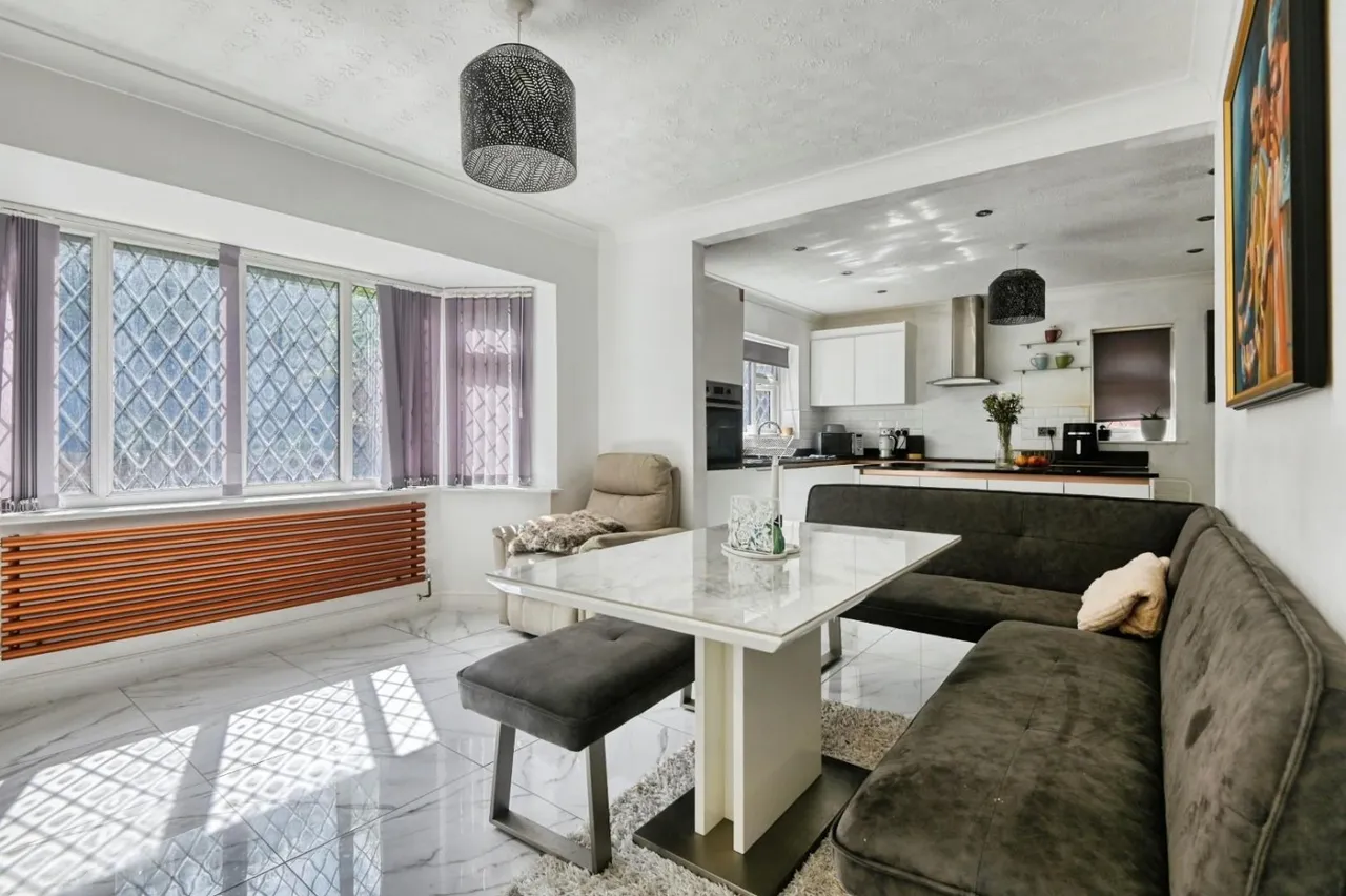 Gleneagles, Tamworth, B77, photo 4