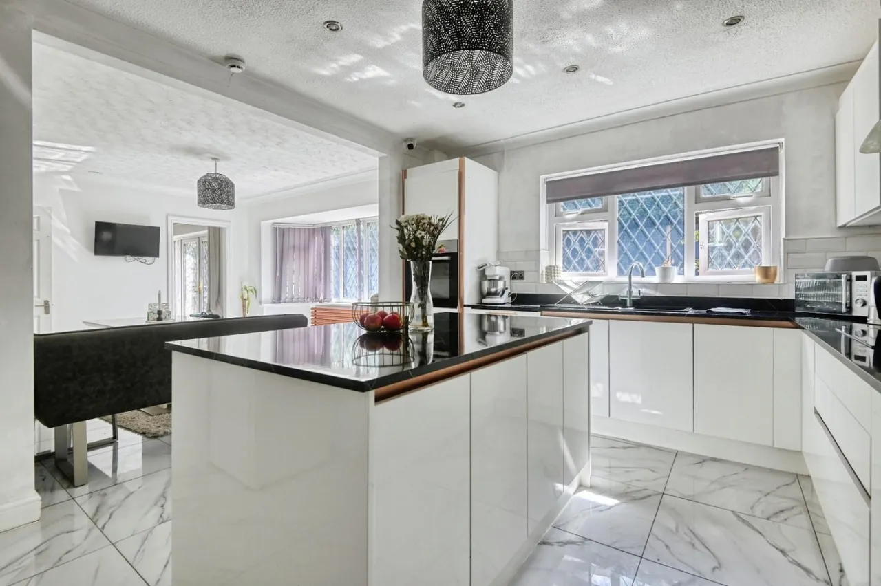 Gleneagles, Tamworth, B77, photo 7