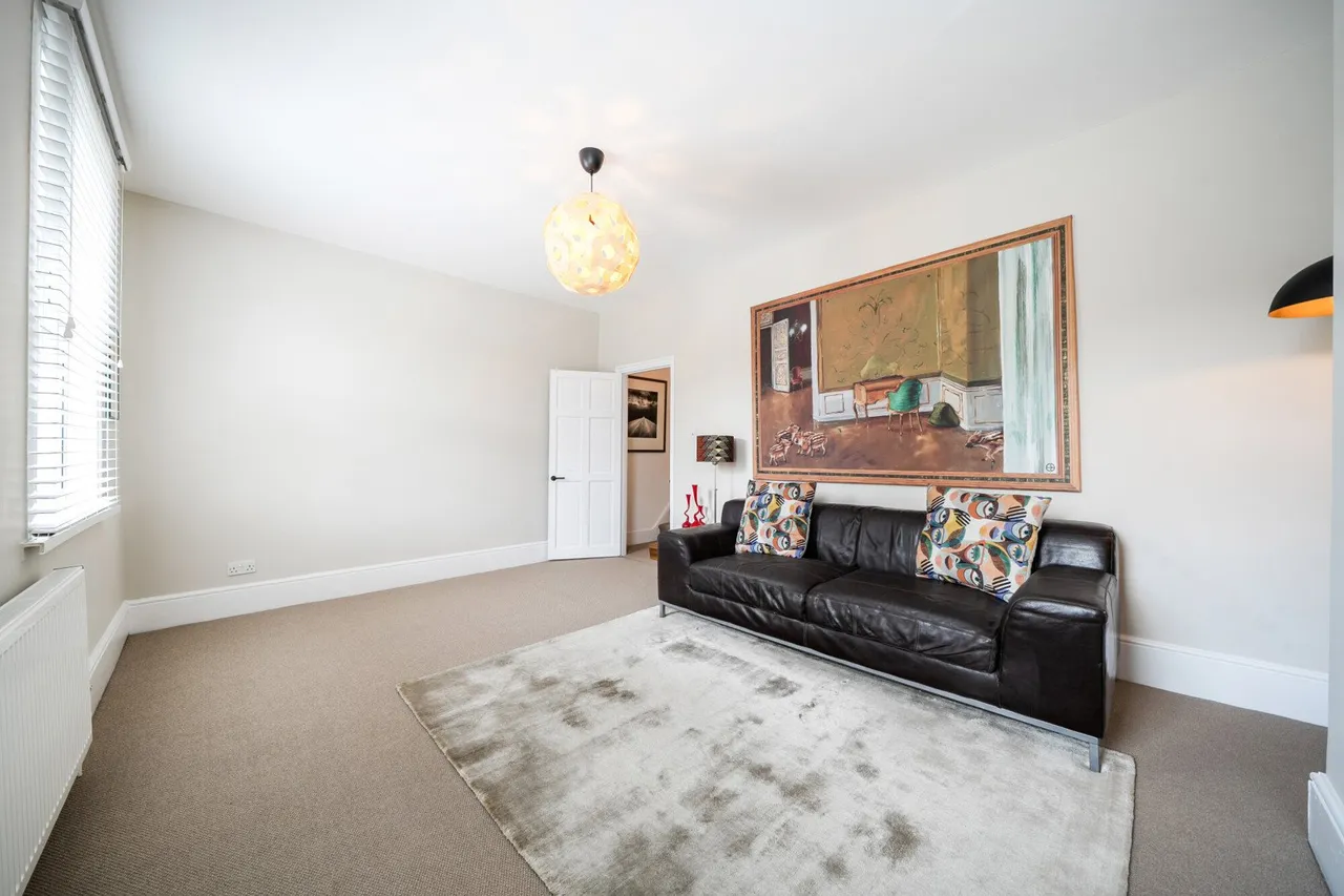 Friern Road, SE22, photo 13