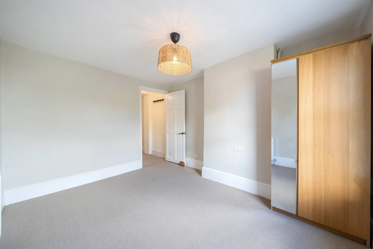 Friern Road, SE22, photo 8
