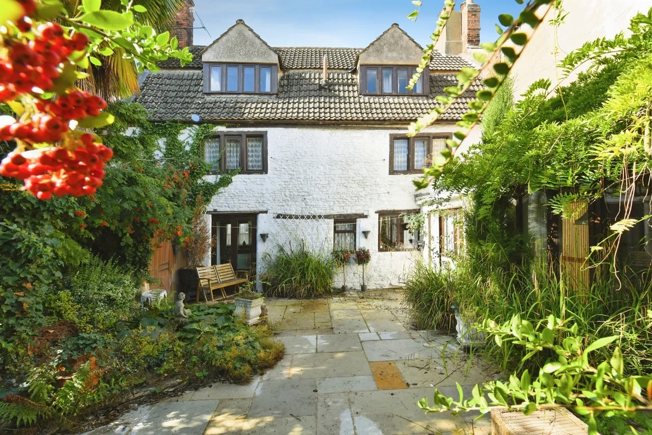 The Causeway, Chippenham, SN15, photo 22