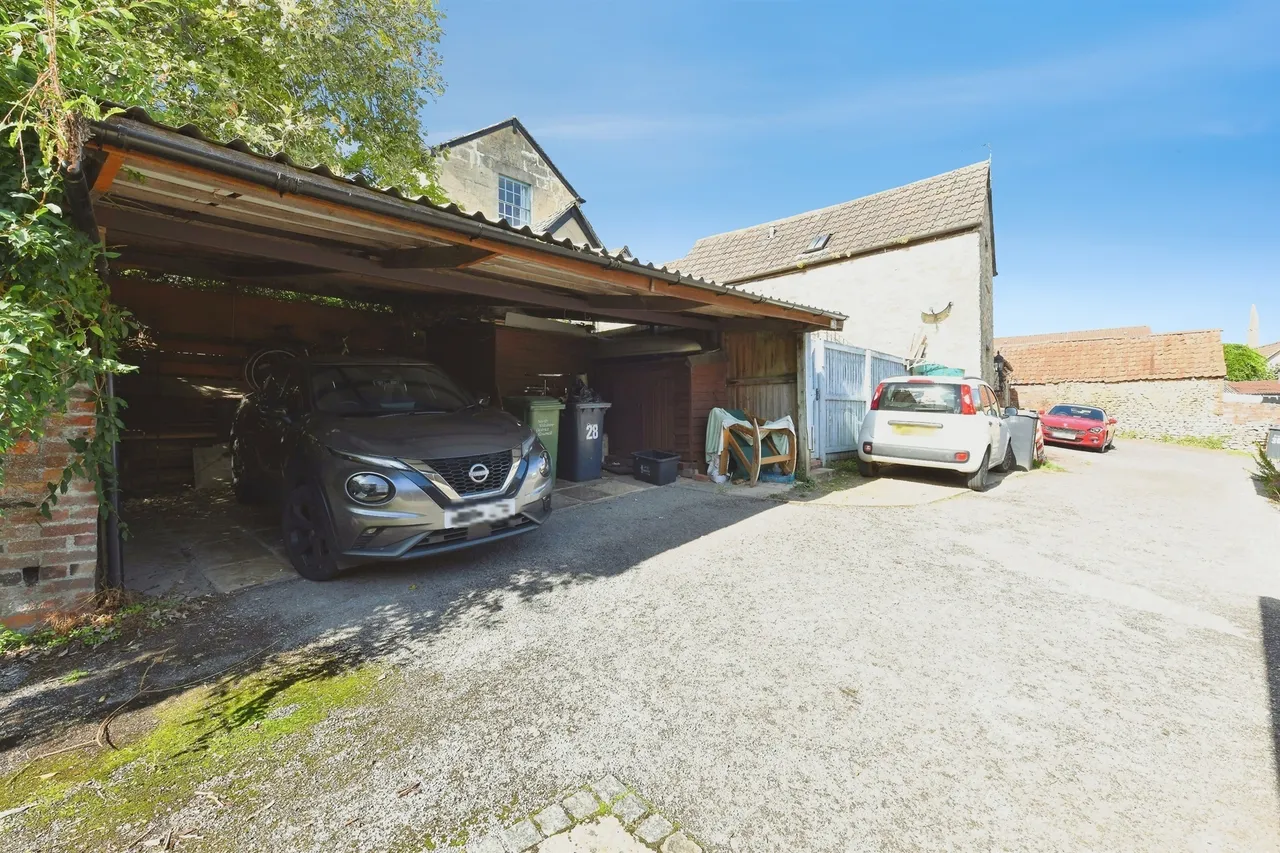 The Causeway, Chippenham, SN15, photo 21