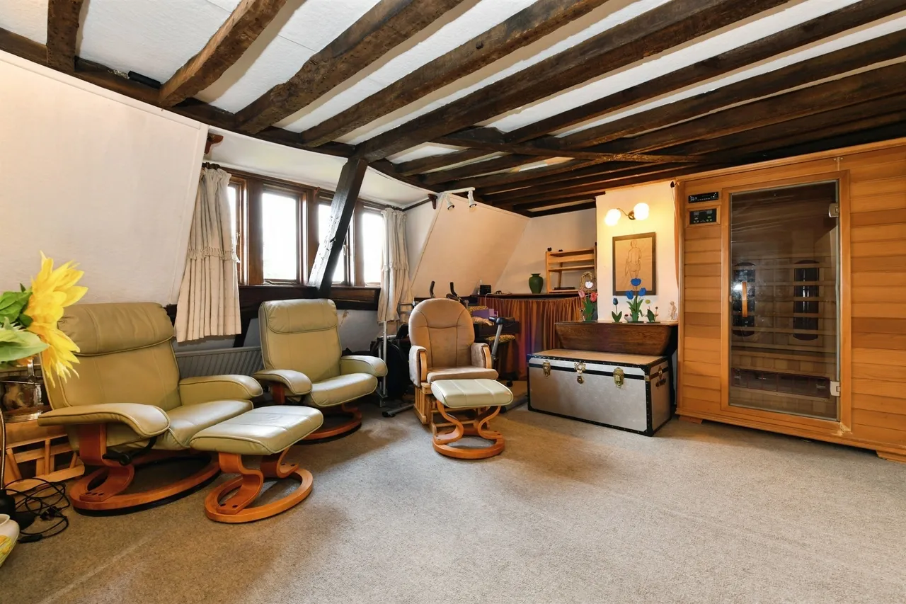 The Causeway, Chippenham, SN15, photo 16
