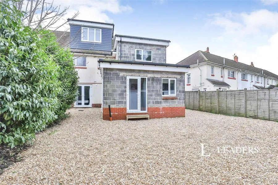 Kimmeridge Avenue, Poole, BH12, photo 27