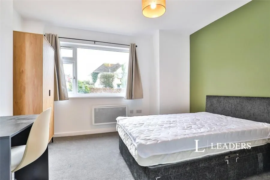 Kimmeridge Avenue, Poole, BH12, photo 16