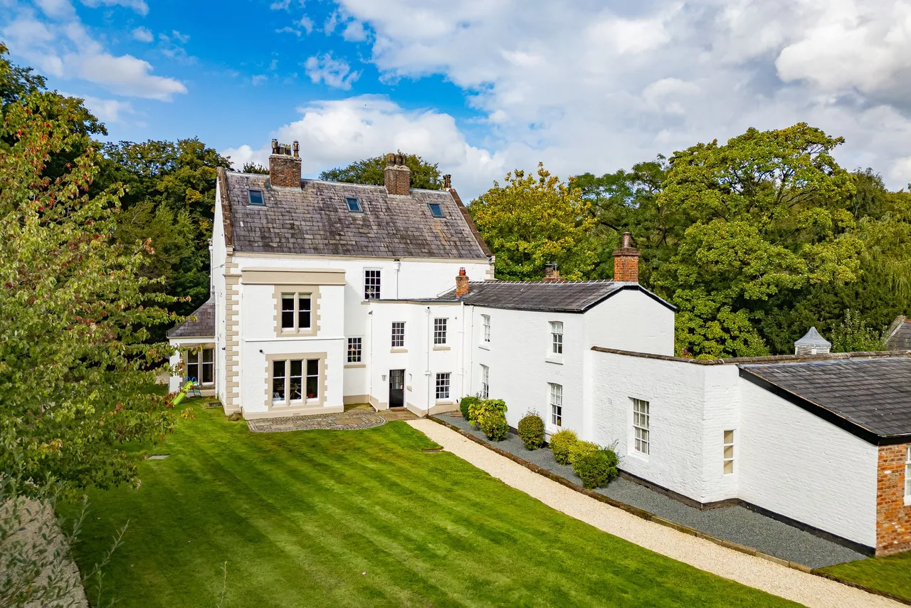 Moore Hall Hobb Lane, Moore, Warrington, Warrington, WA4 5QS, photo 14