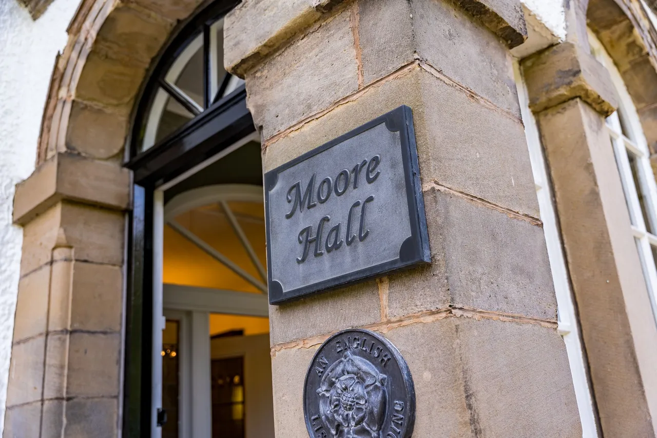 Moore Hall Hobb Lane, Moore, Warrington, Warrington, WA4 5QS, photo 9