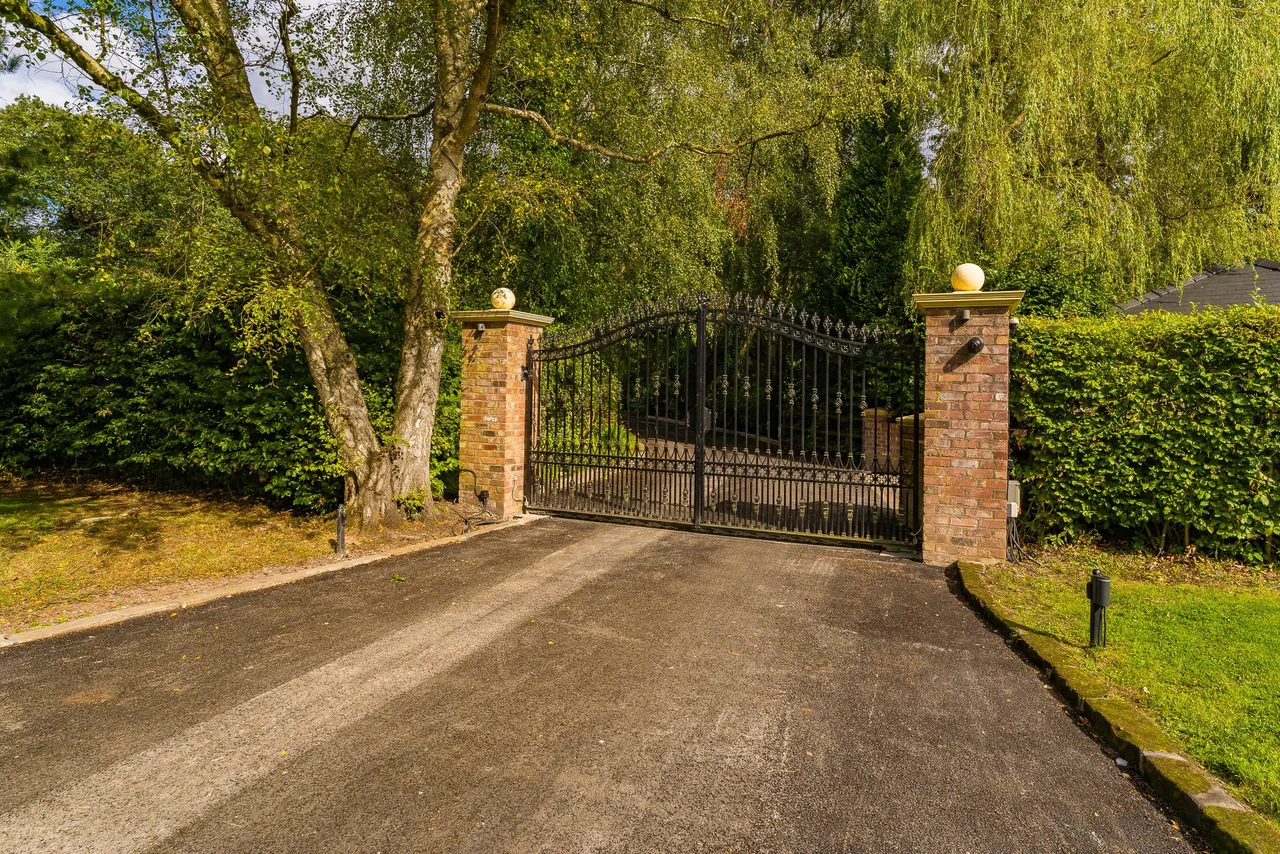 Moore Hall Hobb Lane, Moore, Warrington, Warrington, WA4 5QS, photo 21