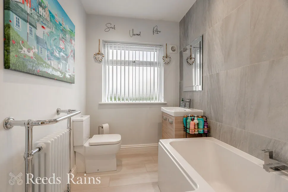 Townfield Avenue, Burnley, Lancashire, BB10, photo 12