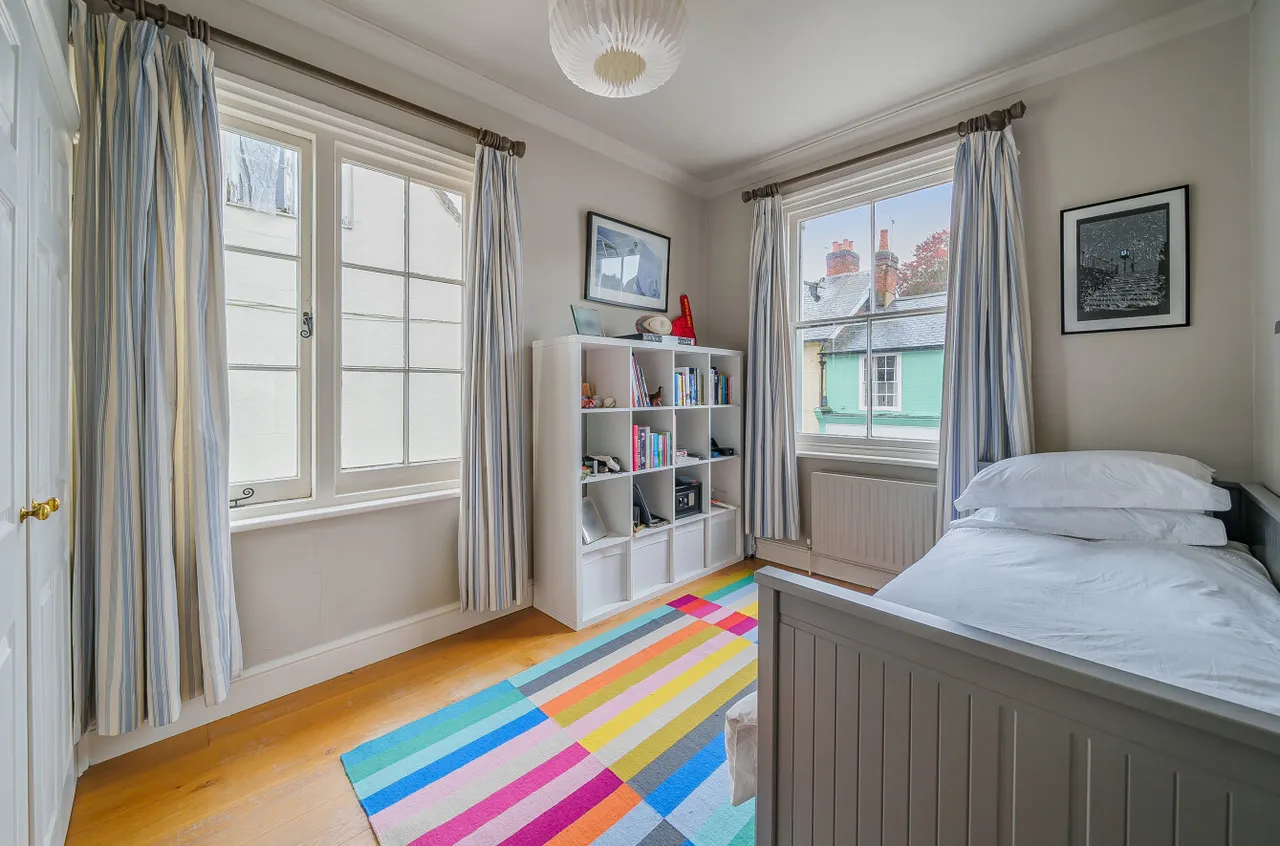 The George Yard, Alresford, SO24, photo 7