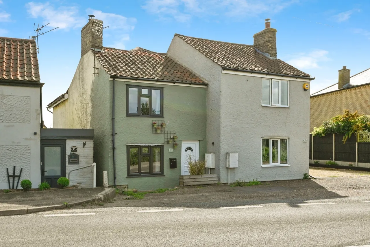 3 bed house for sale — Downham Road, Salters Lode, Downham Market, Norfolk, PE38