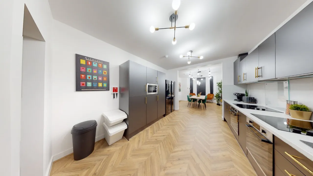 Central Road, Didsbury, M20, photo 4