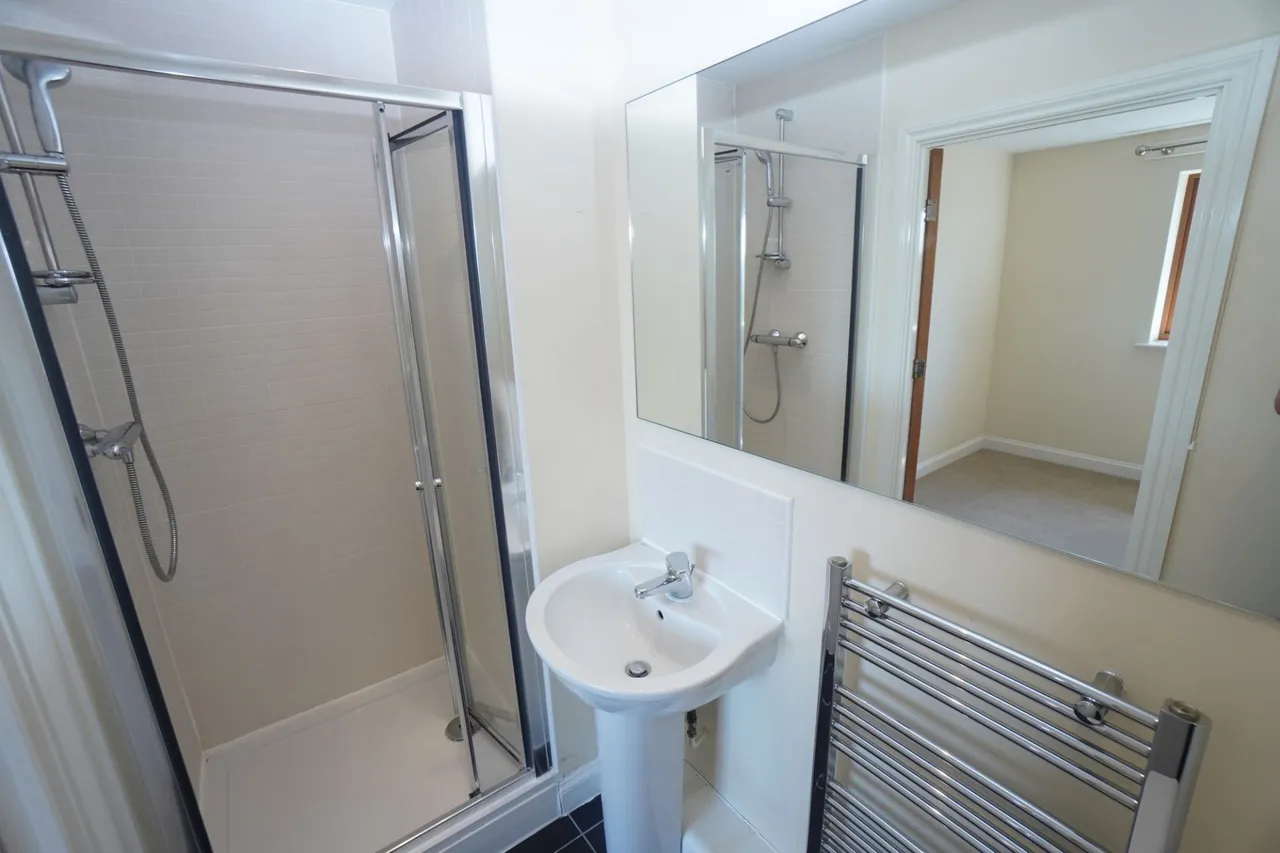 John North Close, High Wycombe, HP11, photo 5