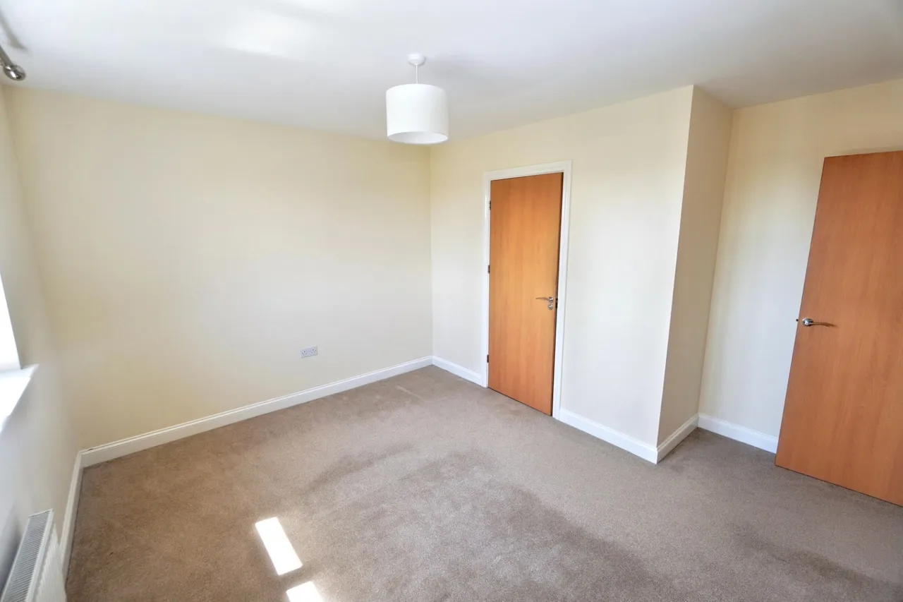 John North Close, High Wycombe, HP11, photo 6