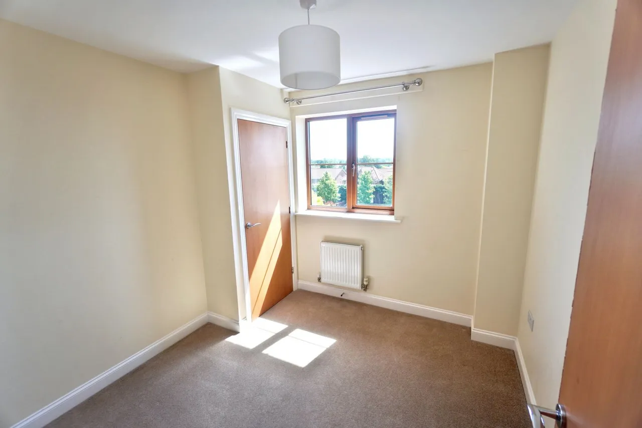 John North Close, High Wycombe, HP11, photo 7