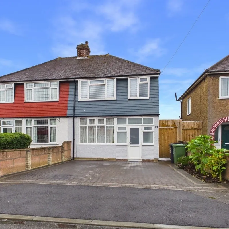 Beechcroft Road, Chessington, KT9, photo 21