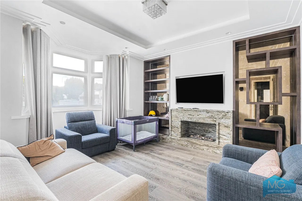 Elliot Road, London, NW4, photo 12