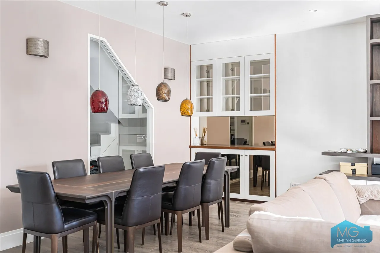 Elliot Road, London, NW4, photo 7