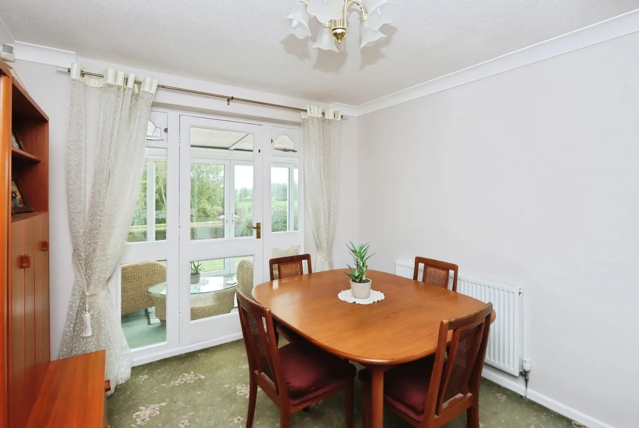 Cruck Close, Dronfield Woodhouse, Dronfield, Derbyshire, S18, photo 9