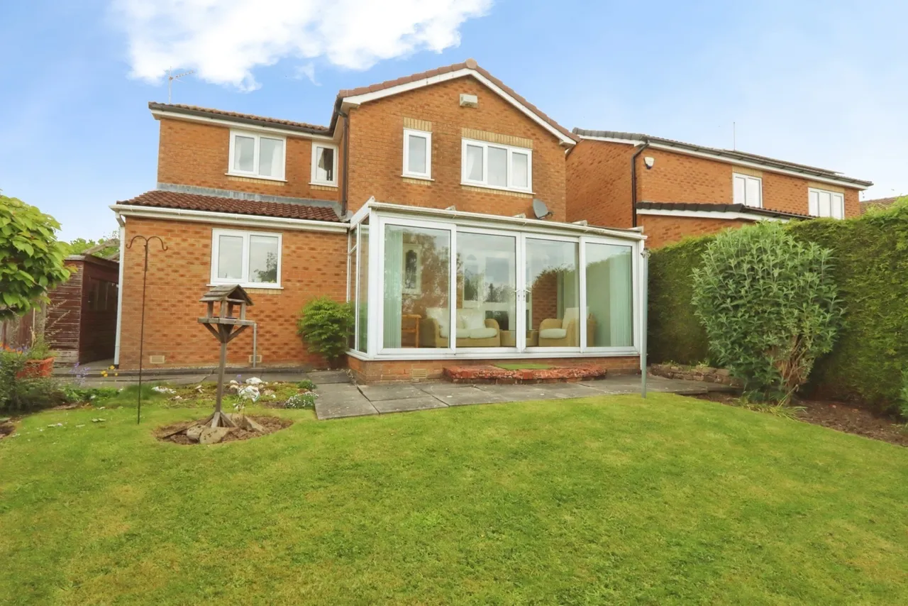 Cruck Close, Dronfield Woodhouse, Dronfield, Derbyshire, S18, photo 22