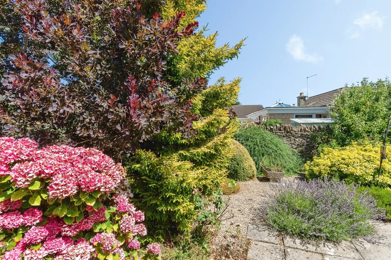 Fosseway Close, Colerne, SN14, photo 19