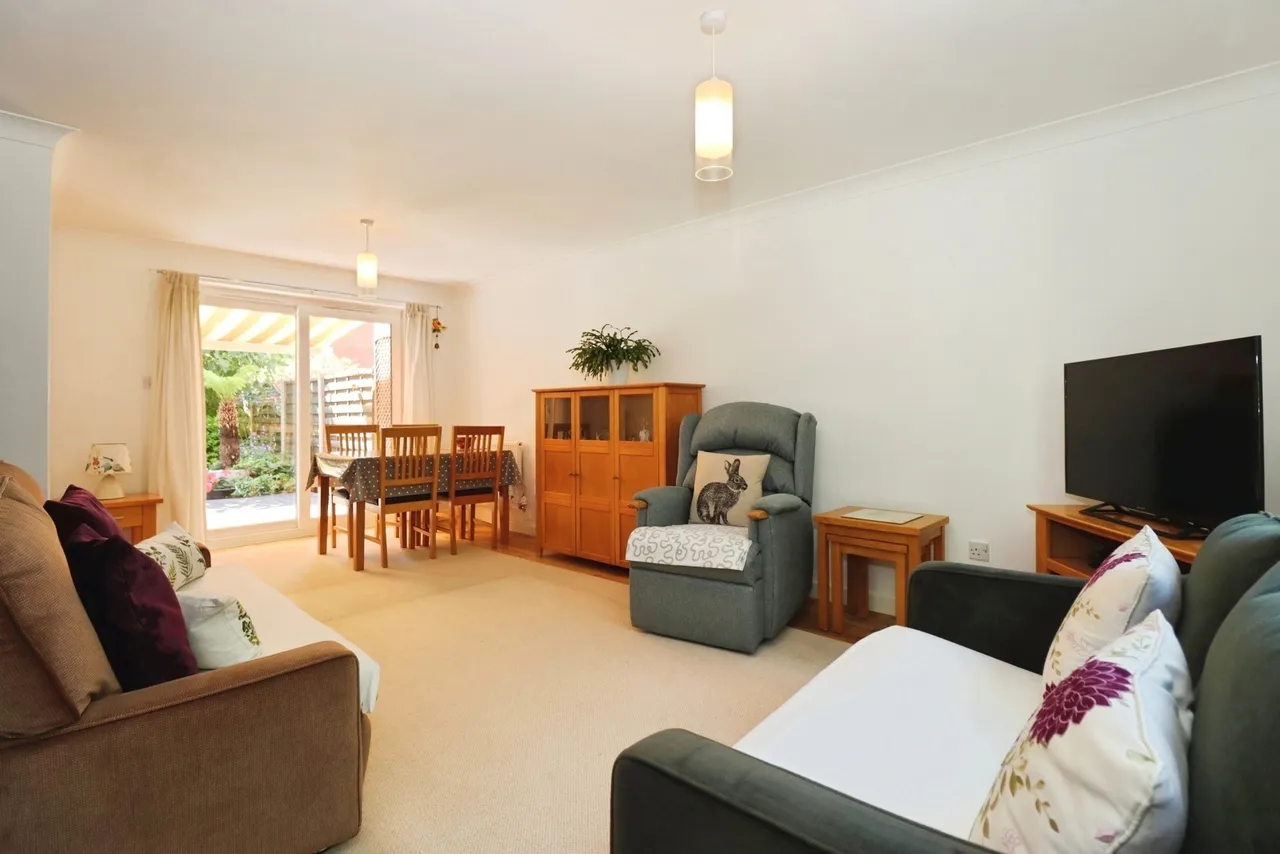 Elizabeth Way, Mangotsfield, Bristol, BS16, photo 11