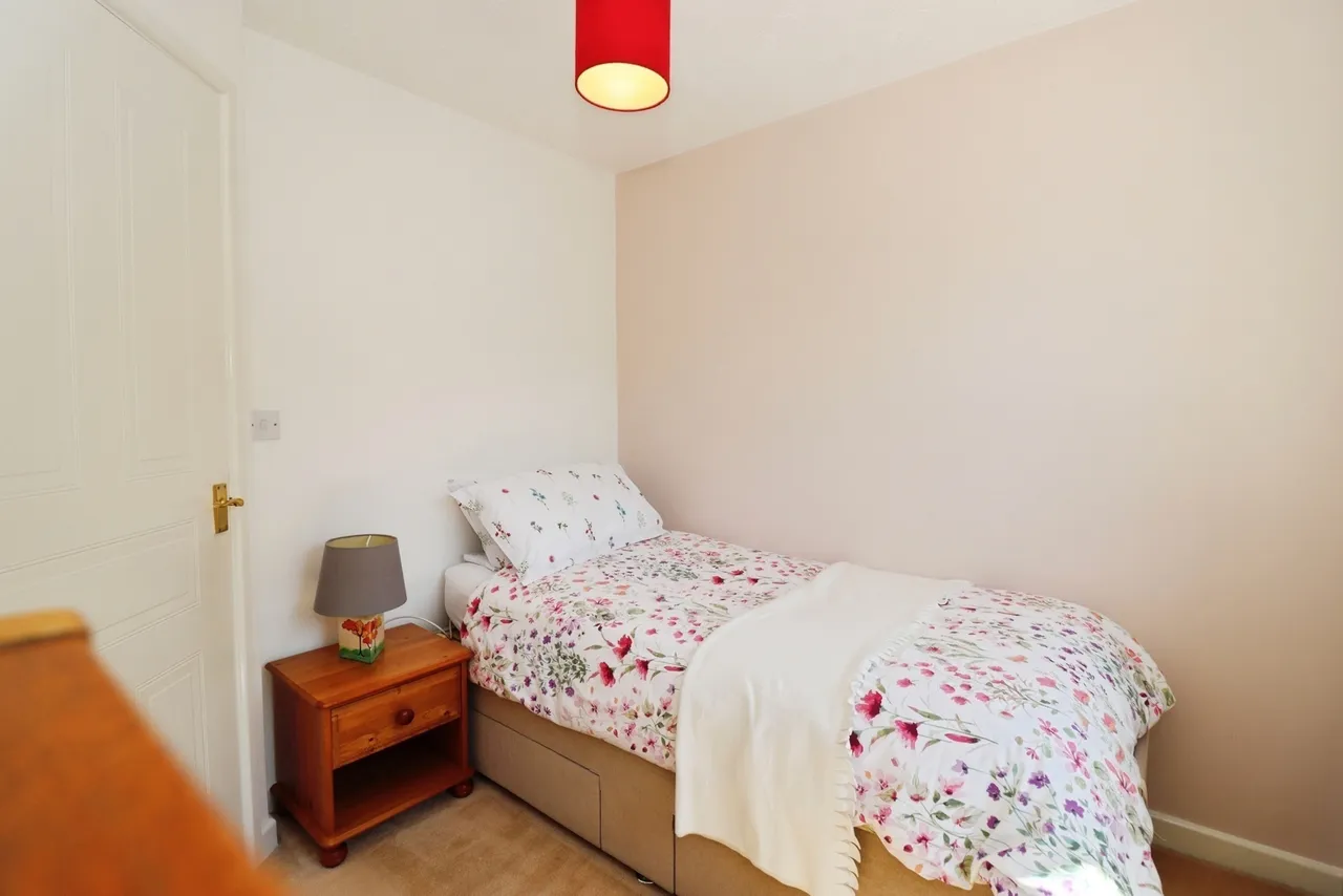 Elizabeth Way, Mangotsfield, Bristol, BS16, photo 8