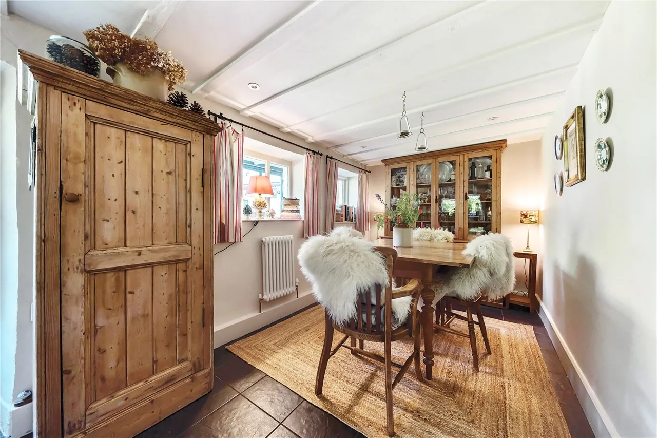 A charming 3 bedroomed detached cottage located in this pretty rural hamlet enjoying a landscaped garden with vegetable, photo 10