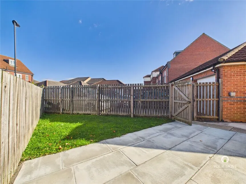 Monarch Court, Newcastle upon Tyne, NE12, photo 9