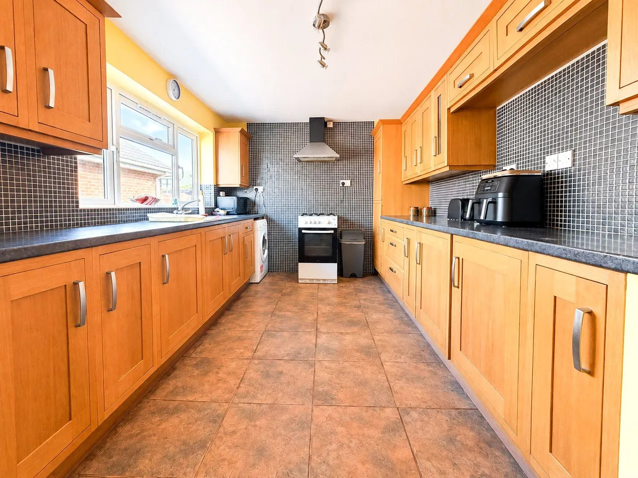 Havage Close, Highbridge, TA9, photo 4