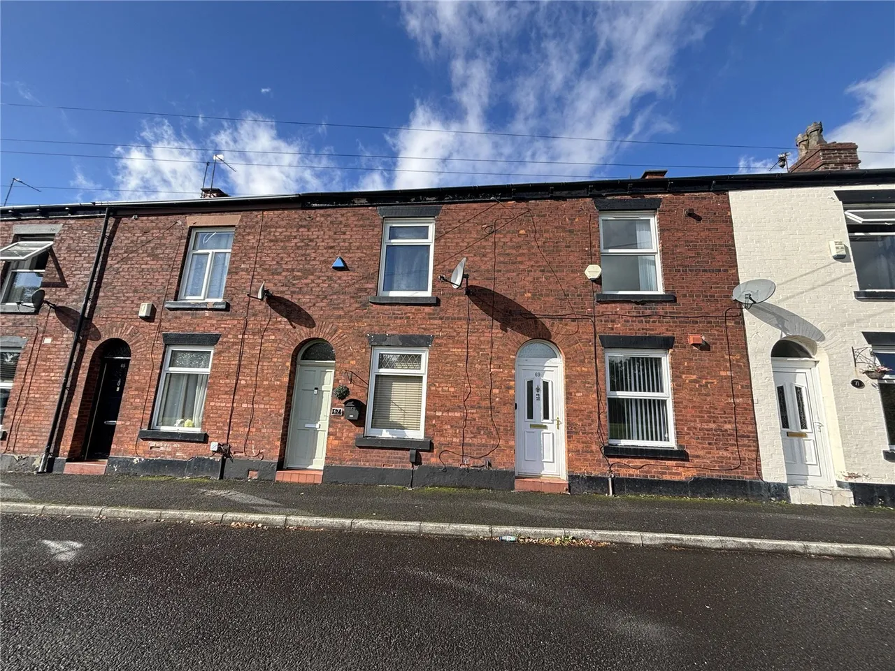 2 bed house for sale, John Street, Heywood, OL10