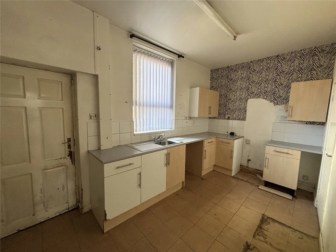 John Street, Heywood, OL10, photo 4