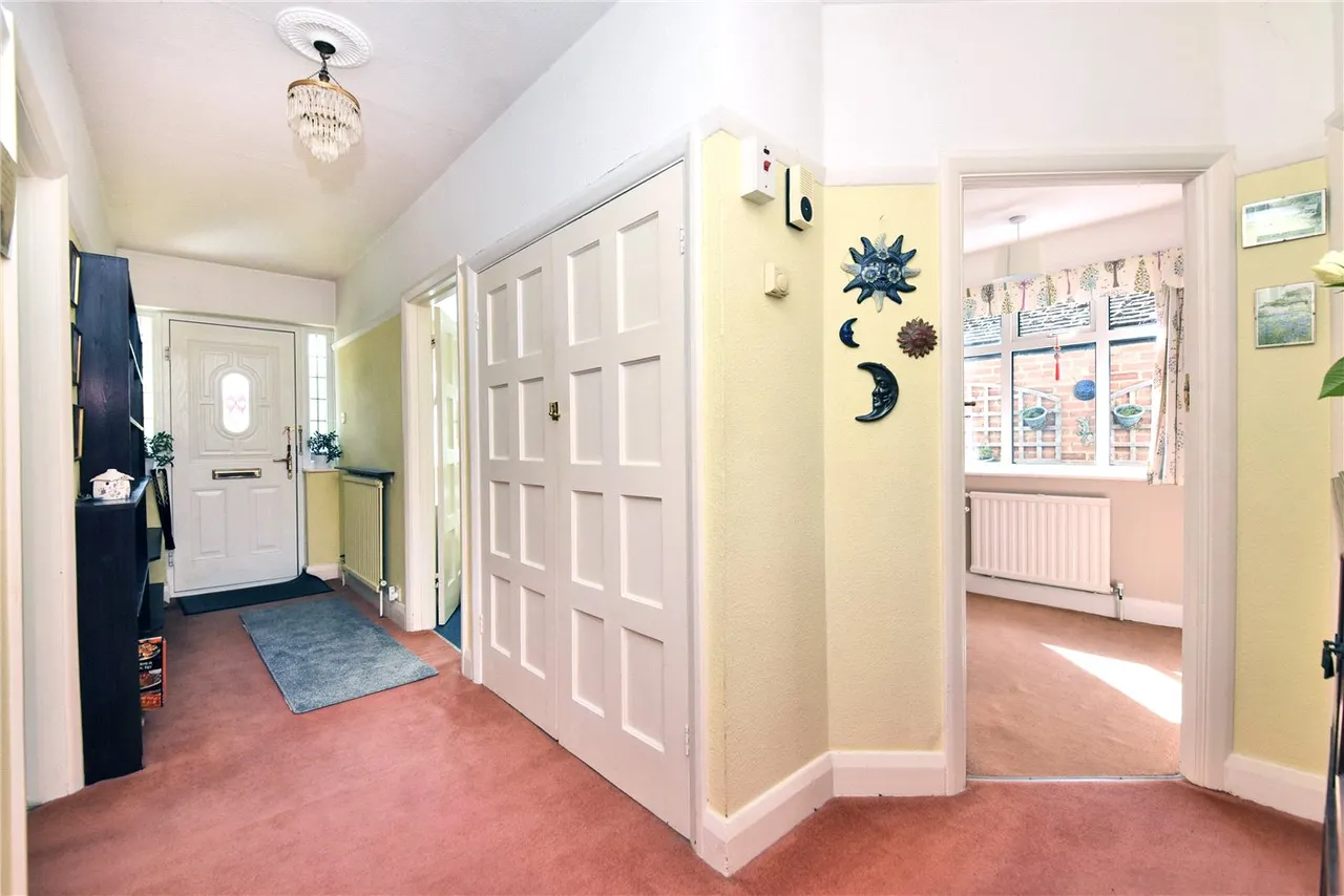 Upper Pines, Banstead, Surrey, SM7, photo 9