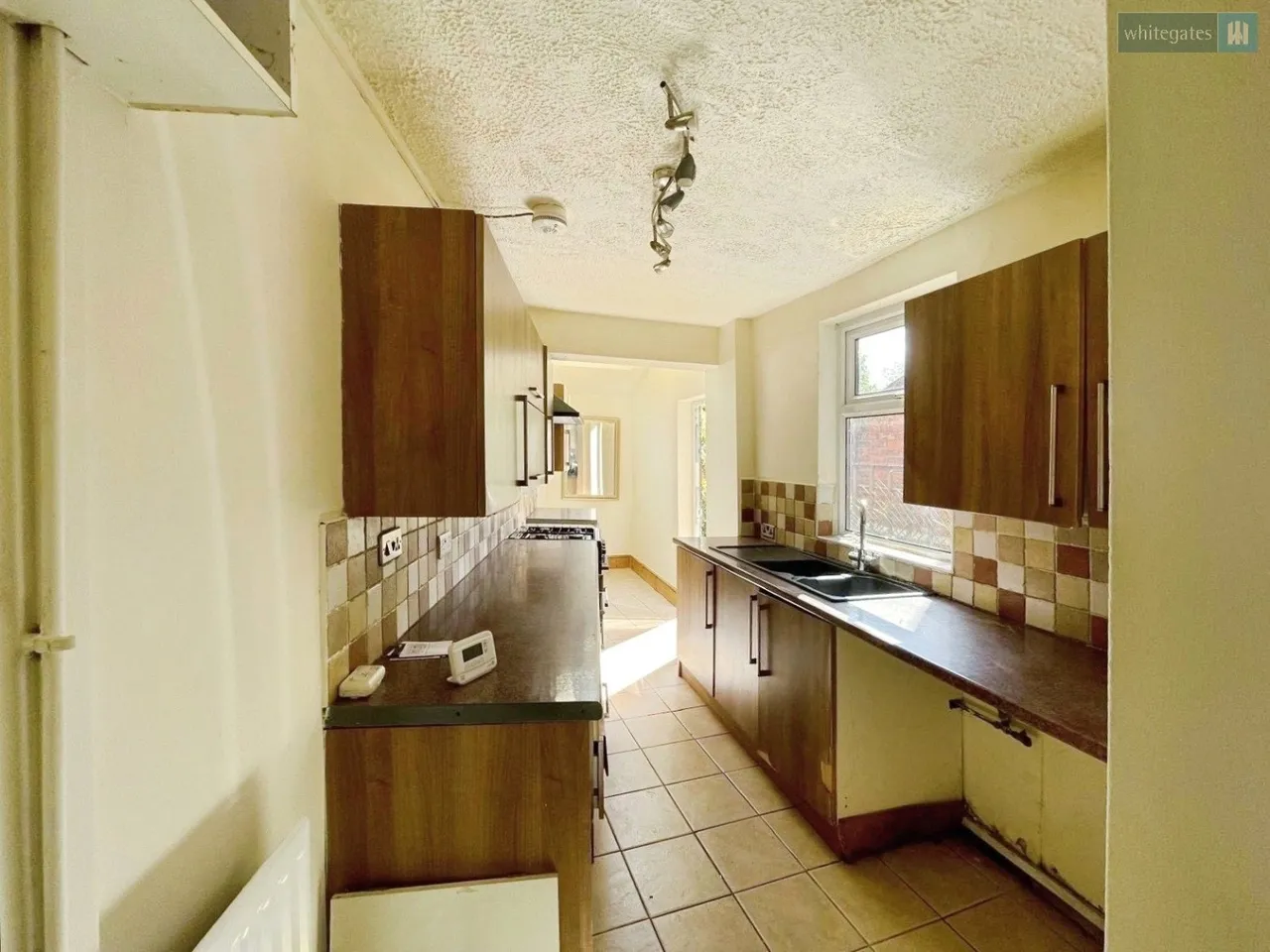 Market Close, Crewe, CW1, photo 3