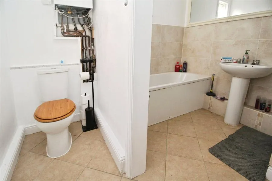 Windsor Street, Bletchley, MK2, photo 9