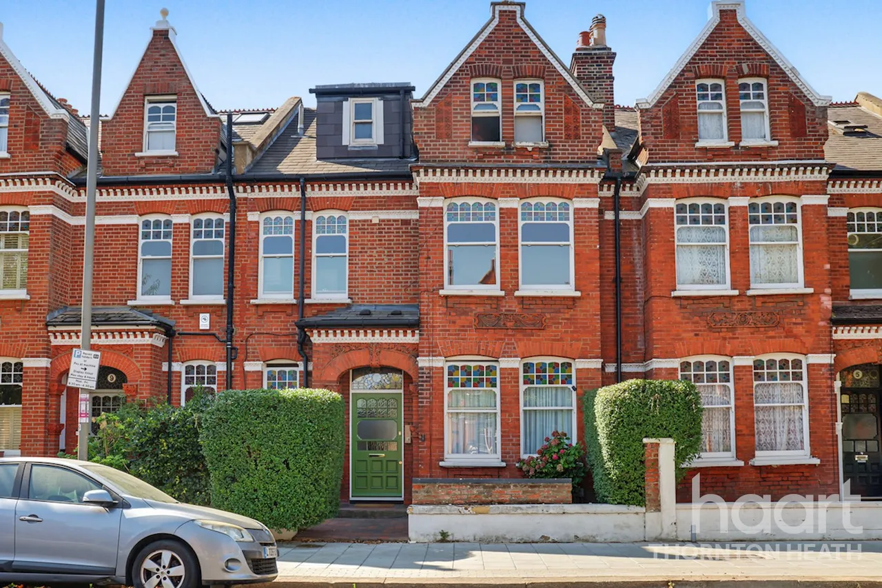 2 bed flat for sale, Ritherdon Road, London, SW17