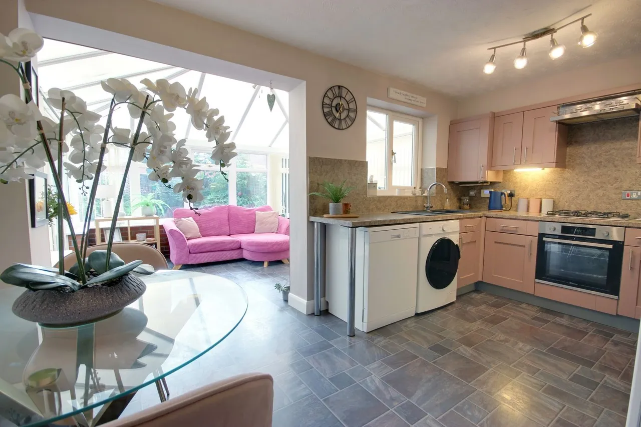 Chester Avenue, Beverley, HU17, photo 3