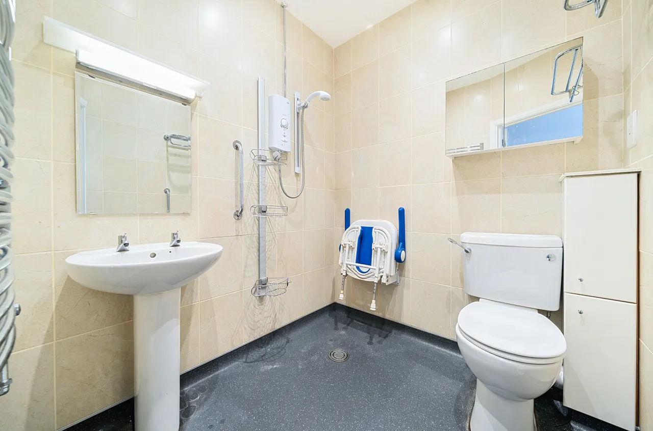 Grafton Road, Worthing, BN11, photo 13