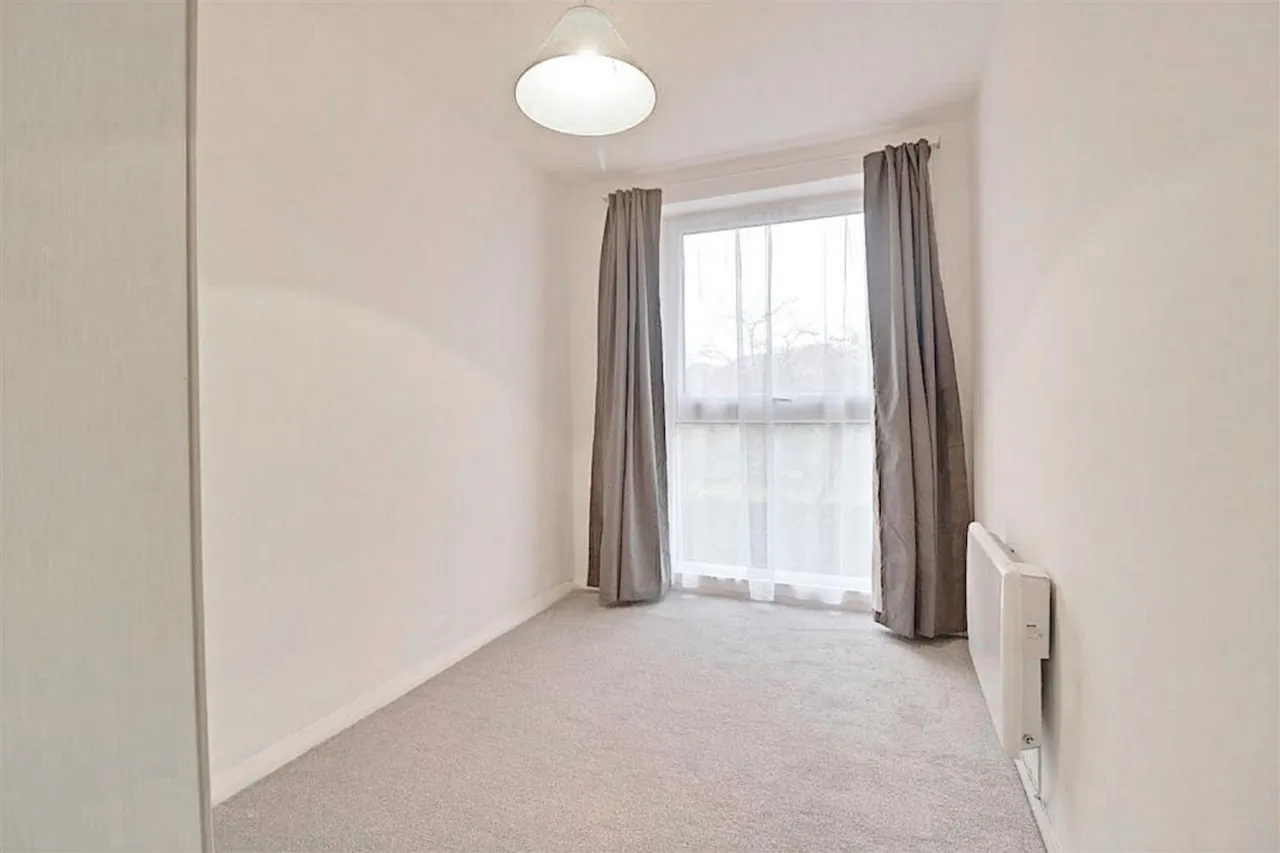Hollybush Hill, Snaresbrook, E11, photo 8