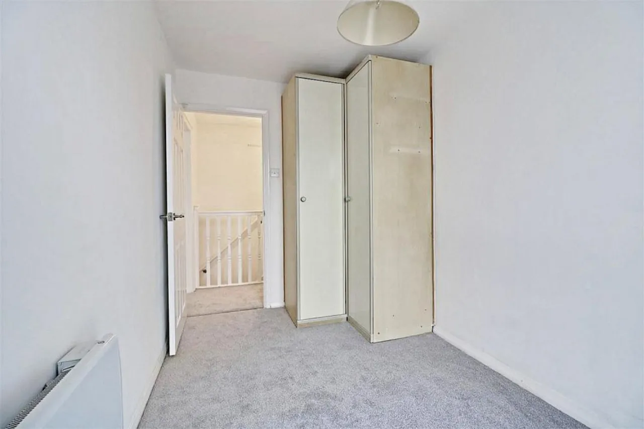 Hollybush Hill, Snaresbrook, E11, photo 9