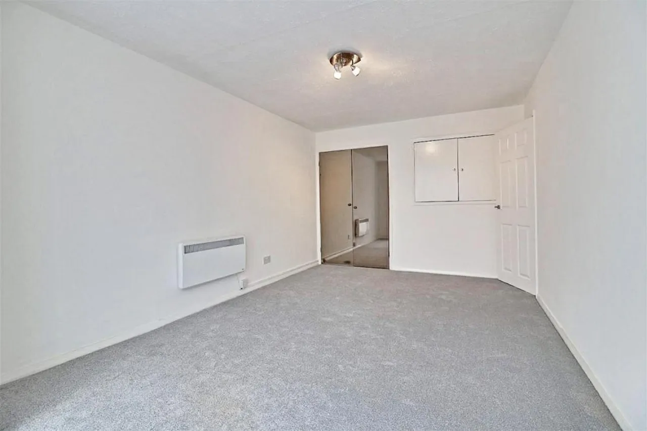 Hollybush Hill, Snaresbrook, E11, photo 6