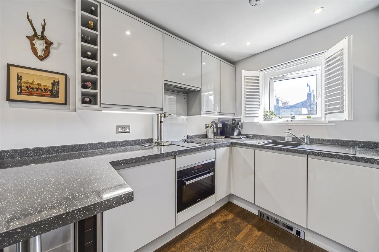 Cubitt Terrace, London, SW4, photo 5