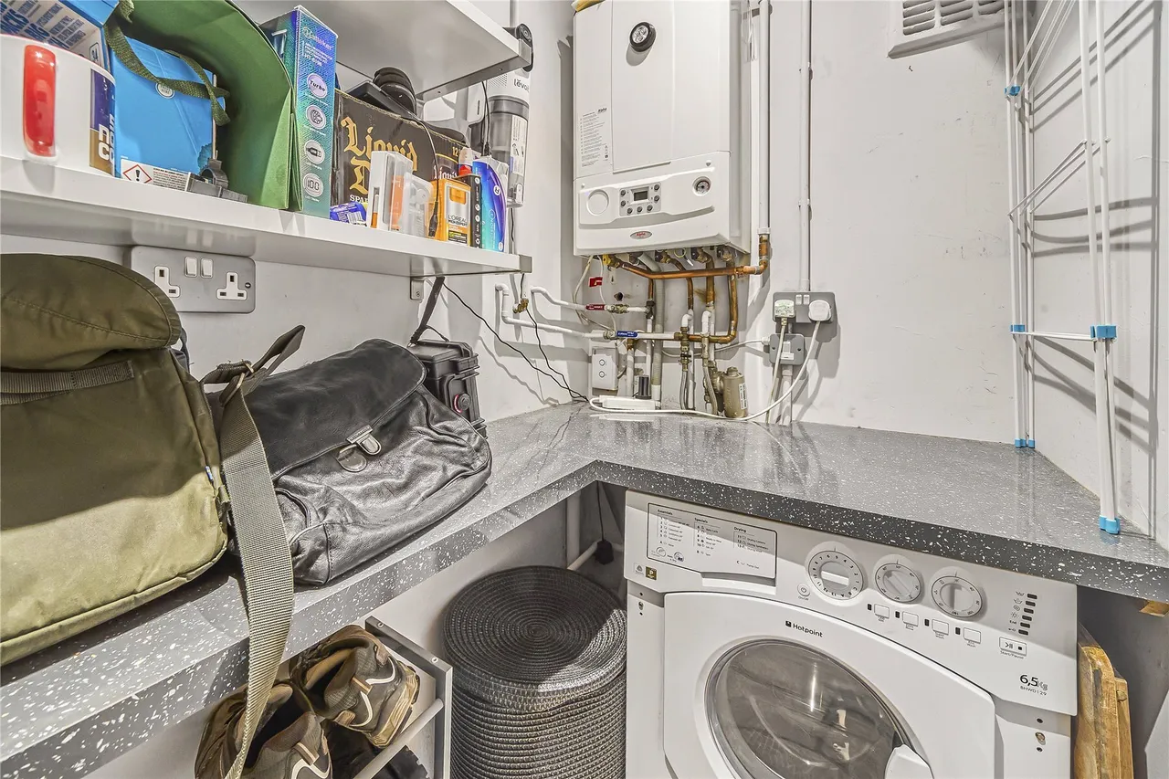 Cubitt Terrace, London, SW4, photo 11