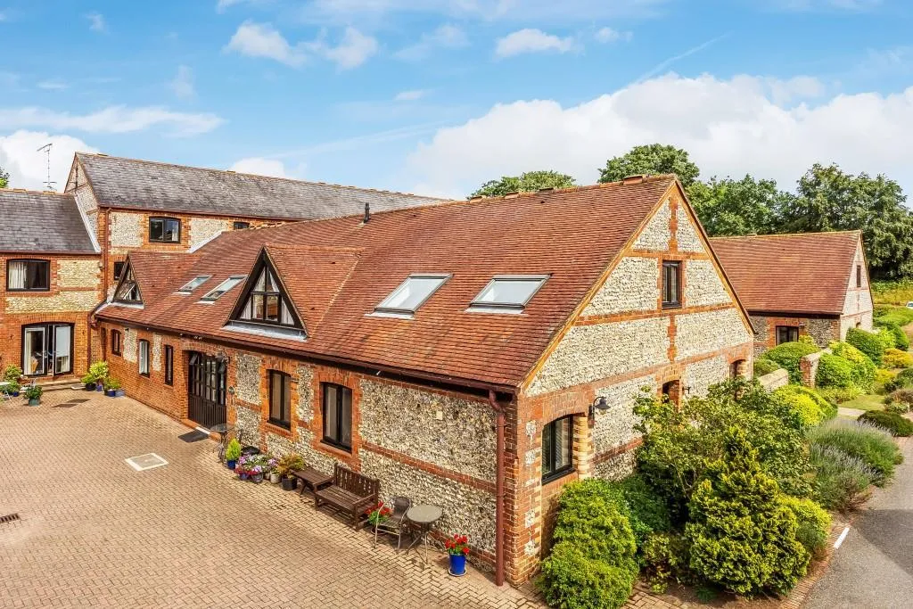 2 bed retirement for sale, Glebe Road, Dorking, RH4