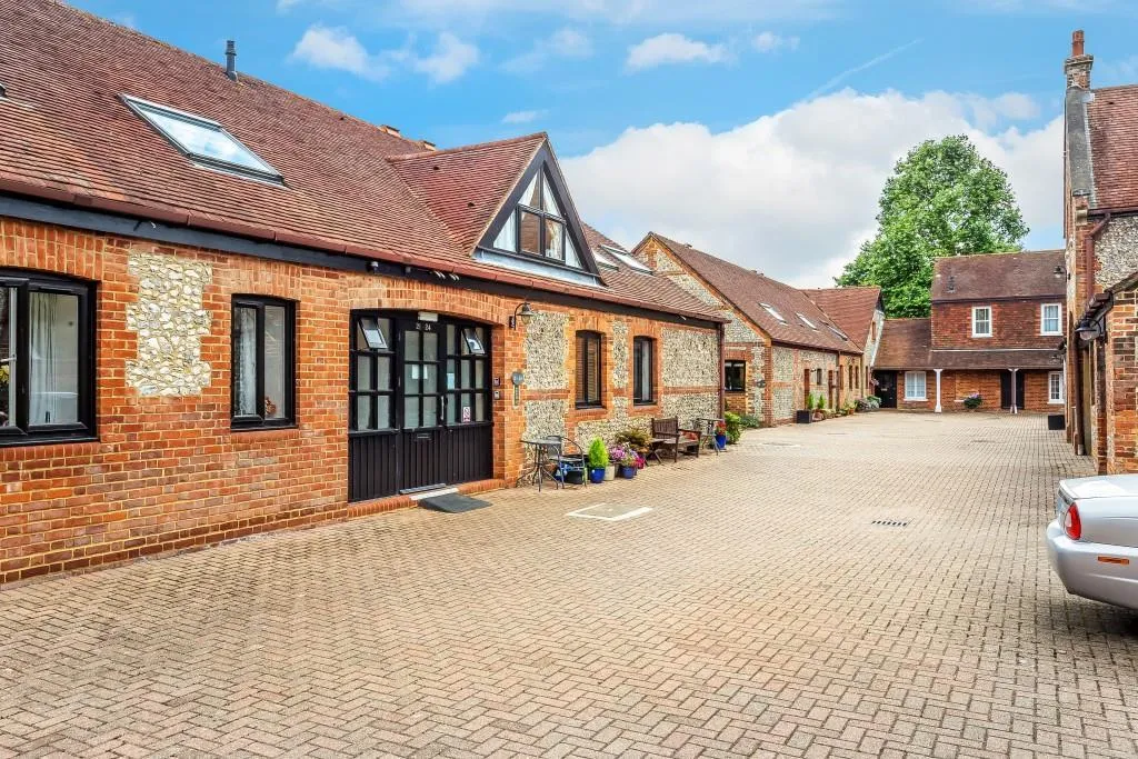 Glebe Road, Dorking, RH4, photo 9