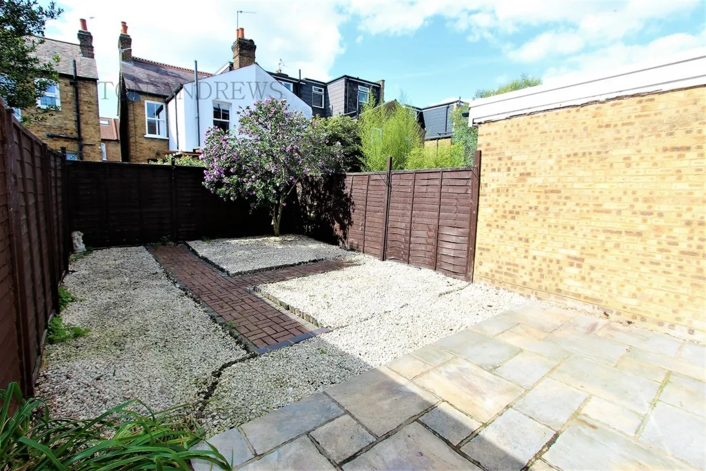 Salisbury Road, Ealing, photo 4