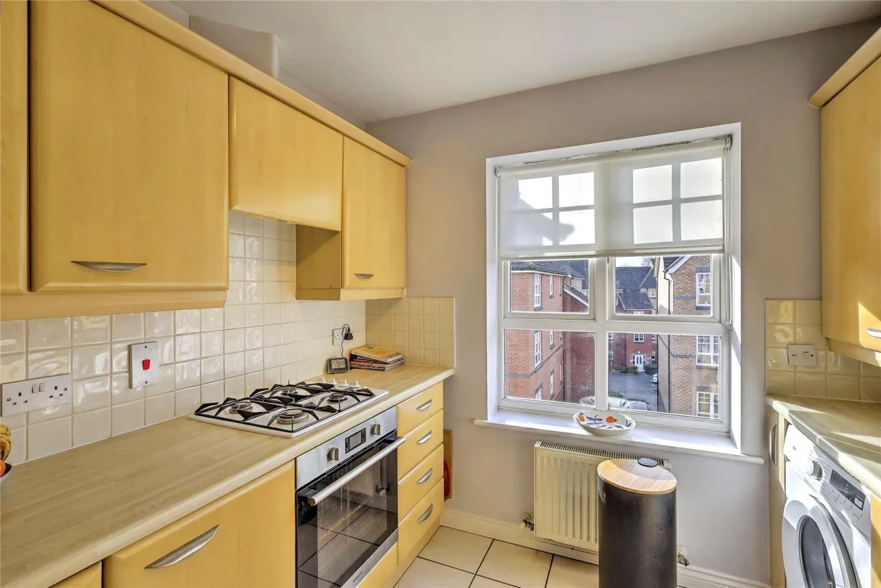 Beckets View, Northampton, Northamptonshire, NN1, photo 13